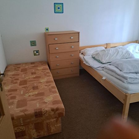 Domek U Rybnika Schloss Bosig Kültér fotó